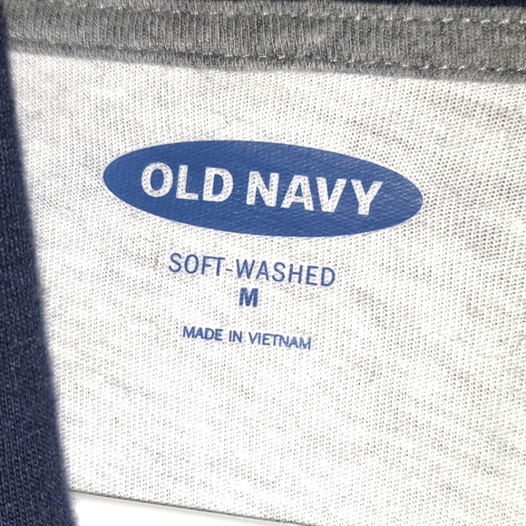 OLD NAVY Long Sleeve Tee hoodie with pocket - Picture 4 of 4